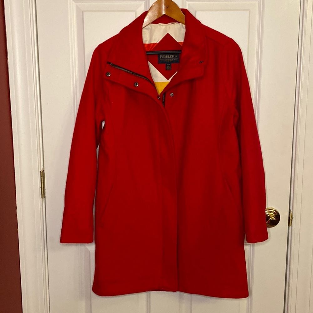 NWOT Pendleton Coat (size S/CH)